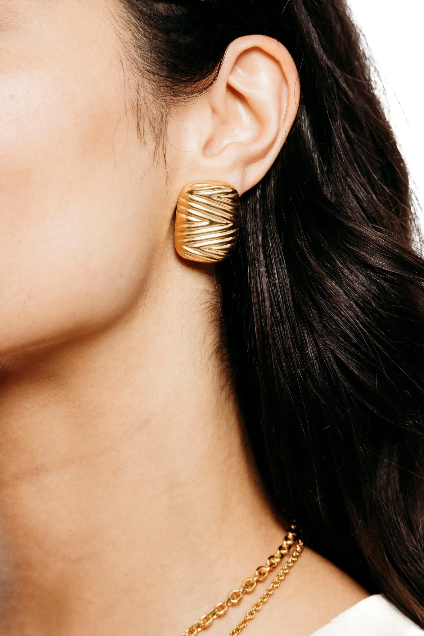 Almera Earrings