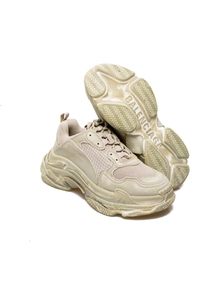 Balenciaga Triple S Sneaker | Credomen