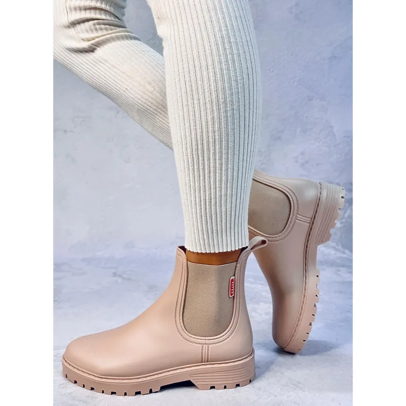 Braun Beige Chelsea Boots