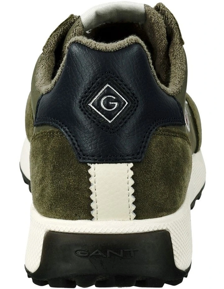 Garold Suede Sneaker in Green