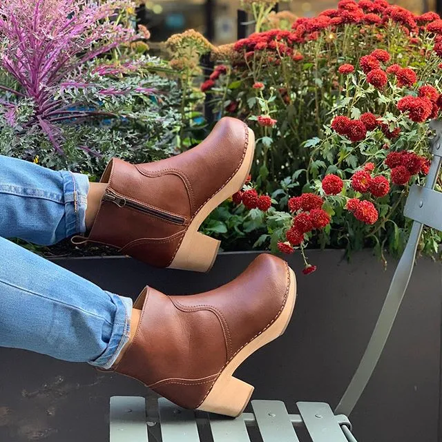 Marlowe Clog Boot in Tan from Novacas