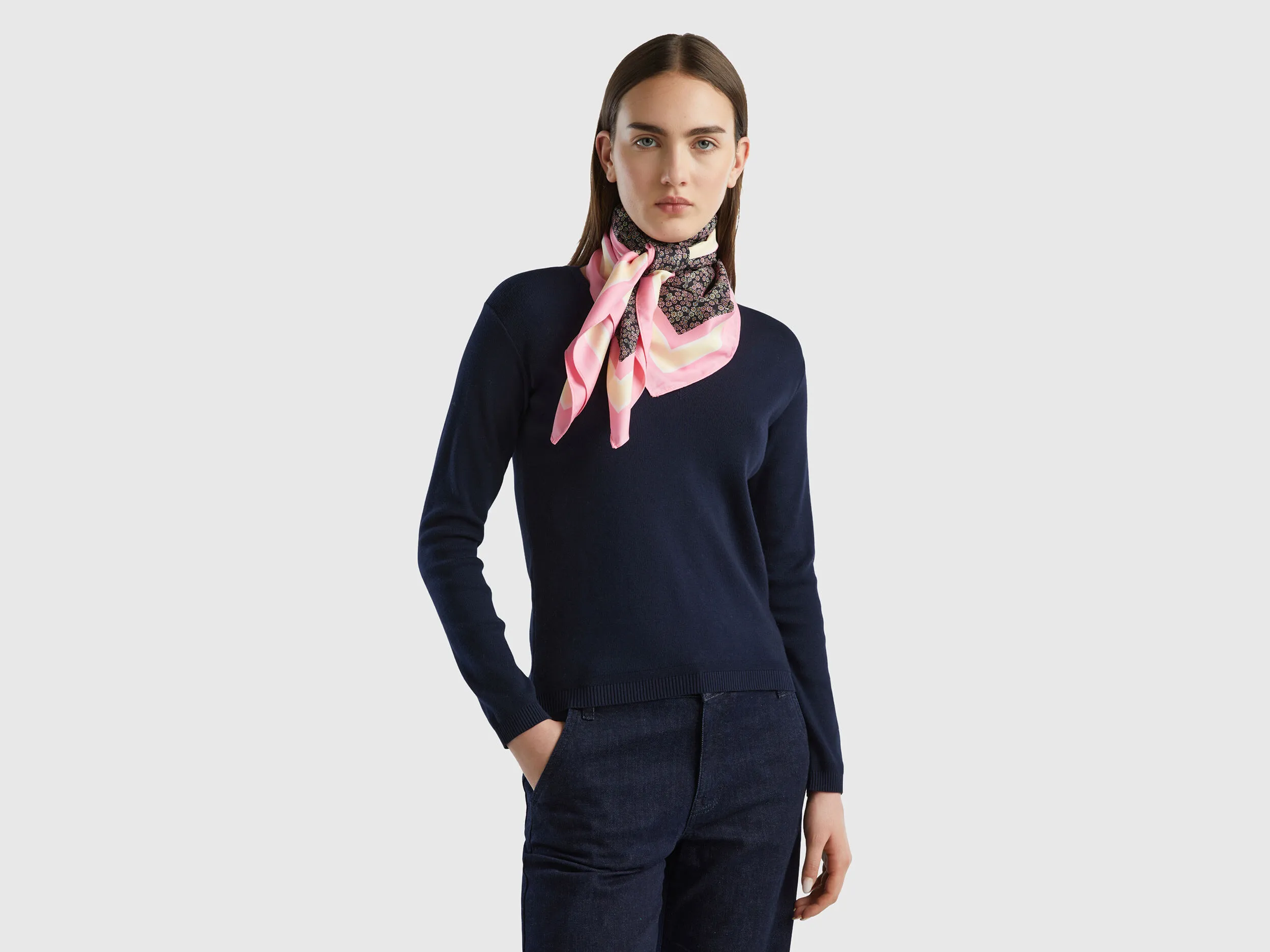 Patterned scarf in recycled fabric - Multi-color | Benetton