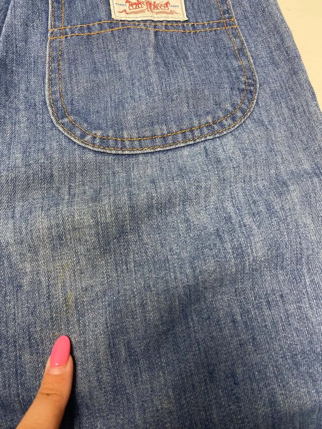 Rare 70s vintage Levis wide leg jeans – 28 X 28